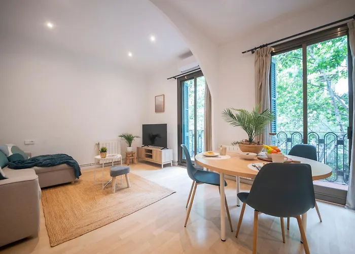 One Bedroom Apartment In Carrer Arago